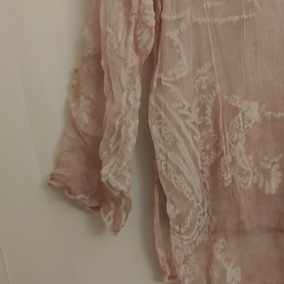 Scandal by Italy 100% silk blush colored tunic Size M/L L-Sleeve or roll tab - Picture 2 of 15